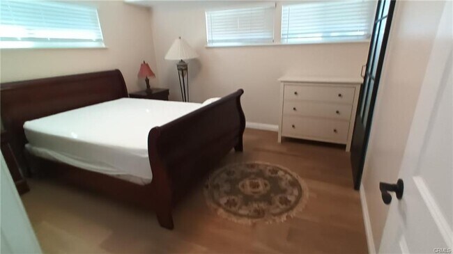 Building Photo - 20644 Collegewood Dr