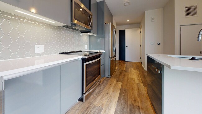 Foto del edificio - 347 Harrison Ave