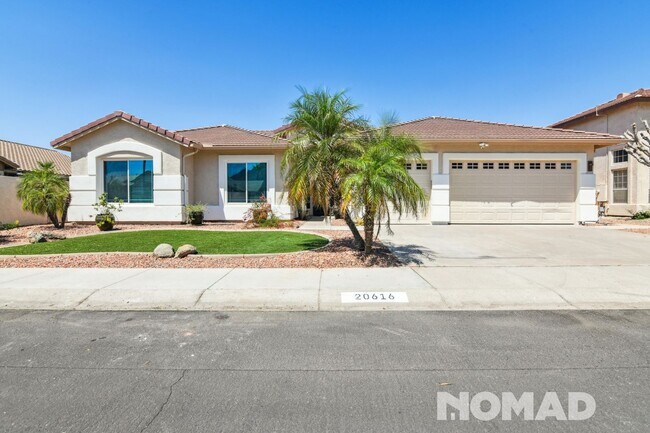 Building Photo - Spacious 4BR House on Arrowhead Lake in Gl...