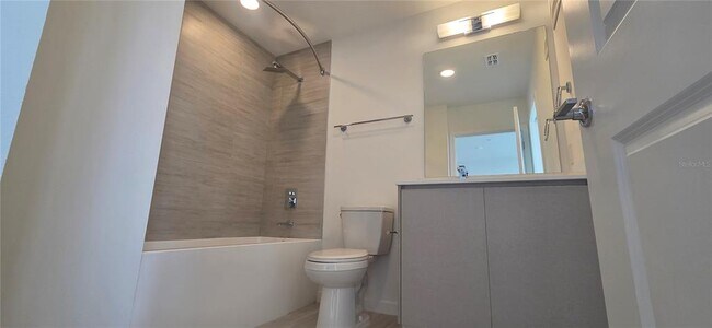 Building Photo - 5579 Millennia Park Dr