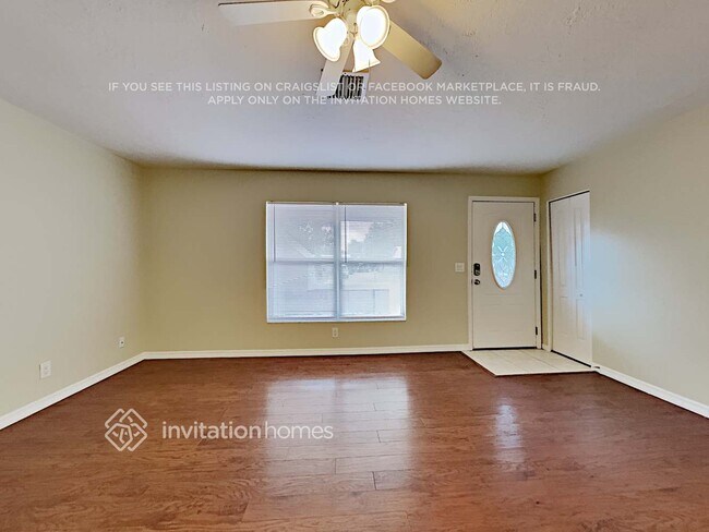 Building Photo - 6044 Francis Dr