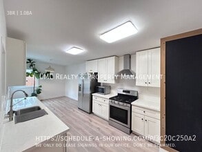 Building Photo - 3009 McNab Ave