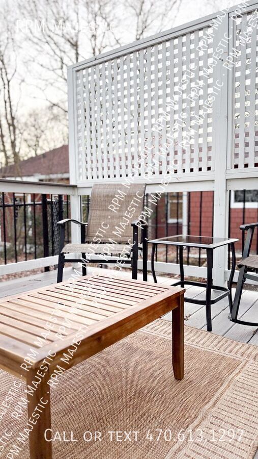 Foto del edificio - 694 Bellemeade Ave NW