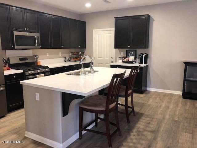 Foto del edificio - 266 Stonegate Road