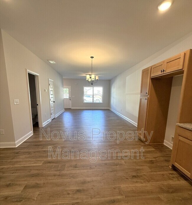 Foto del edificio - 108 Crestpoint Rd