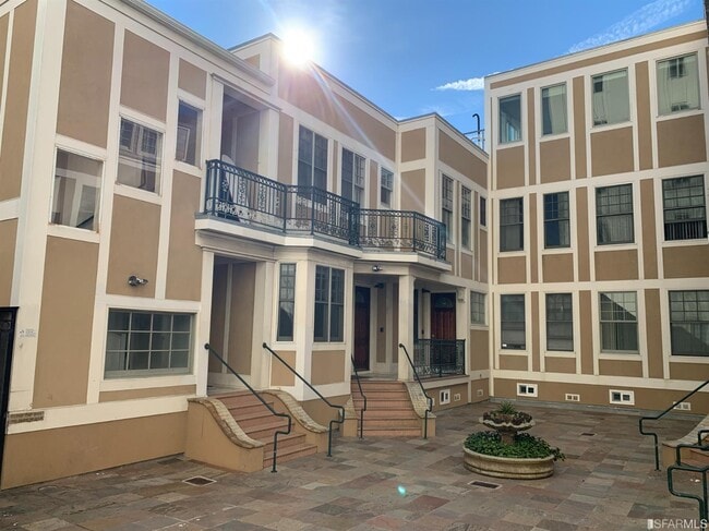 Foto del edificio - 1131 Green St