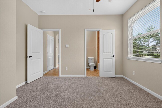 Foto del edificio - 11306 Misty Willow Ln