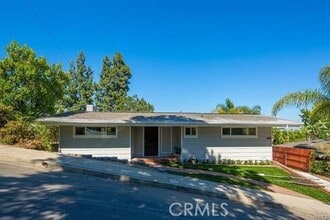 Building Photo - 210 Anita Dr