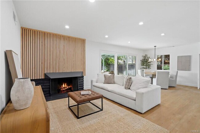 Foto del edificio - 6707 Kentland Ave