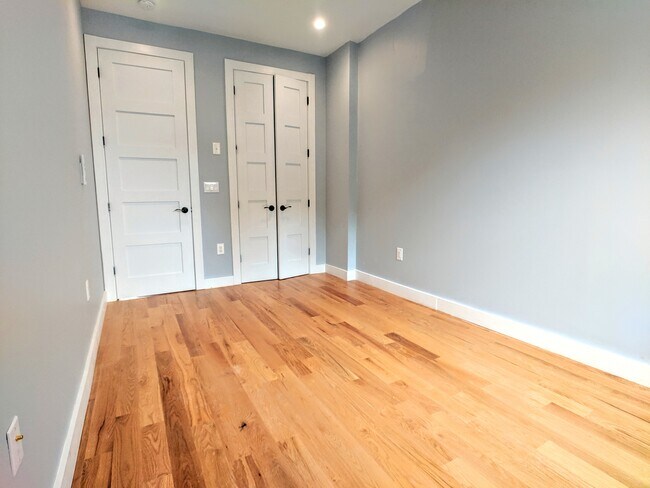 Foto del edificio - 218 Quincy St