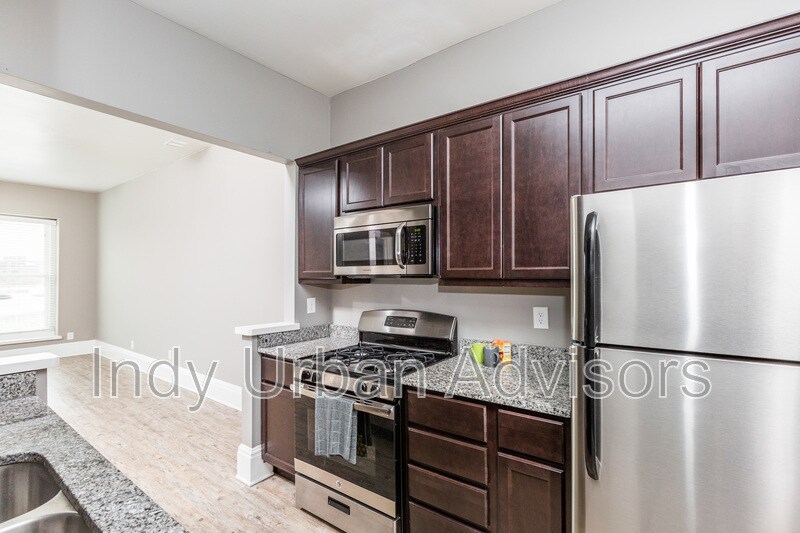 Foto principal - 909 Massachusetts Ave