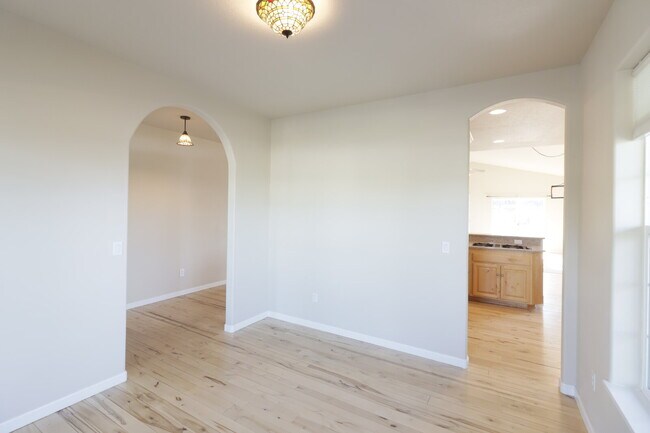 Foto del edificio - 3721 SW Tommy Armour Ln
