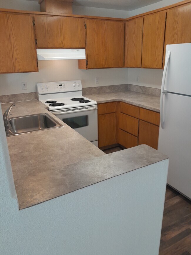 Foto del edificio - 31280 NW Hillcrest St