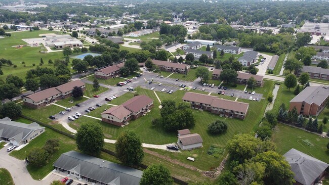 Foto del edificio - Hometown Harbor Apartments