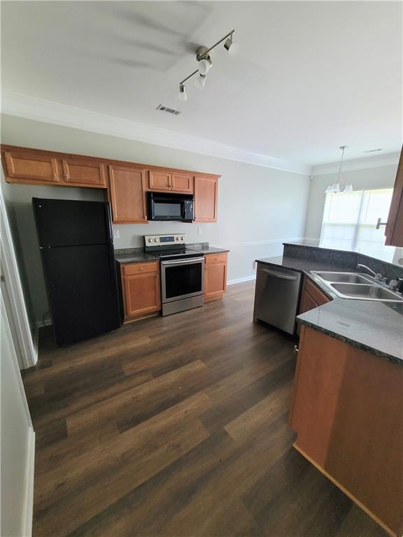 Building Photo - 112 Whimsical Ct