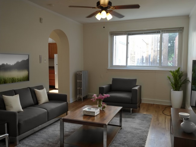 214-open 3/1/2026 - 1528 W Pratt Blvd