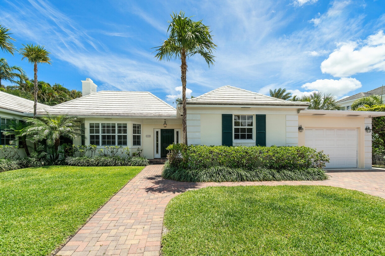 Foto principal - 230 Plantation Rd