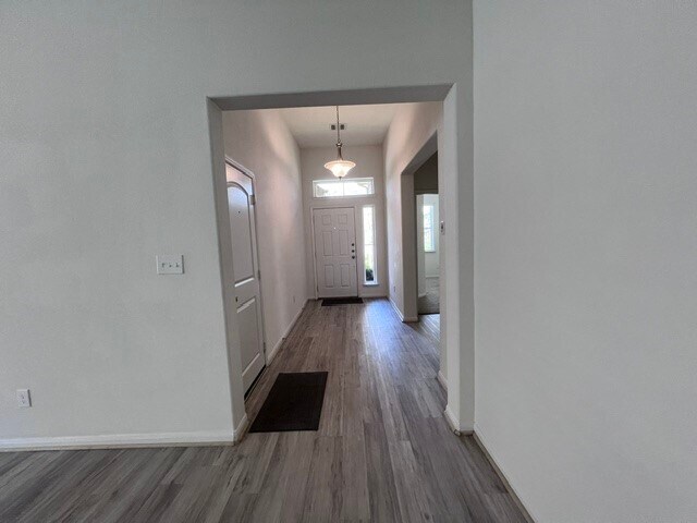 Foto del edificio - 14147 Little River Dr