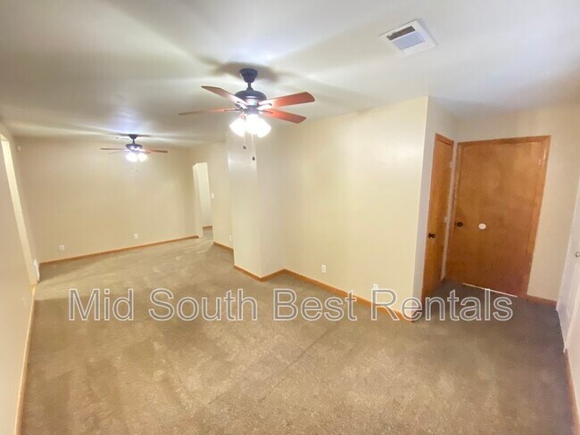 Foto del edificio - 2011 Corning Ave