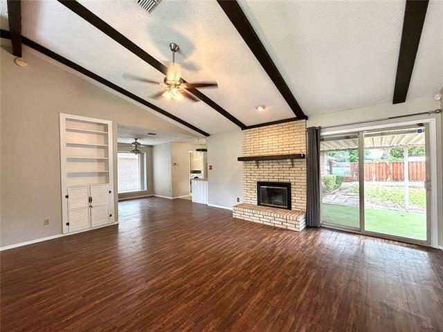 Building Photo - 1506 Whiteoak Dr