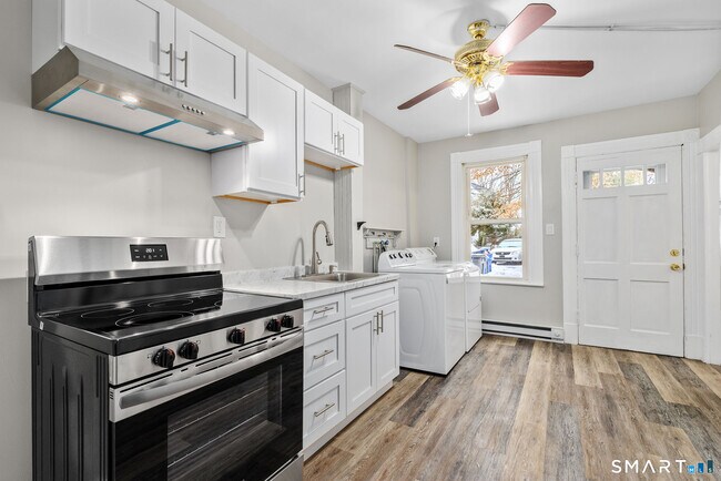 Foto del edificio - 39 Goodwin St