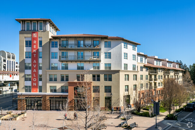 Foto del edificio - Avalon Walnut Creek II