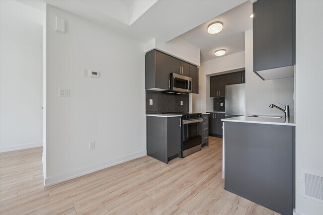 Photo du bâtiment - 950 St David St N