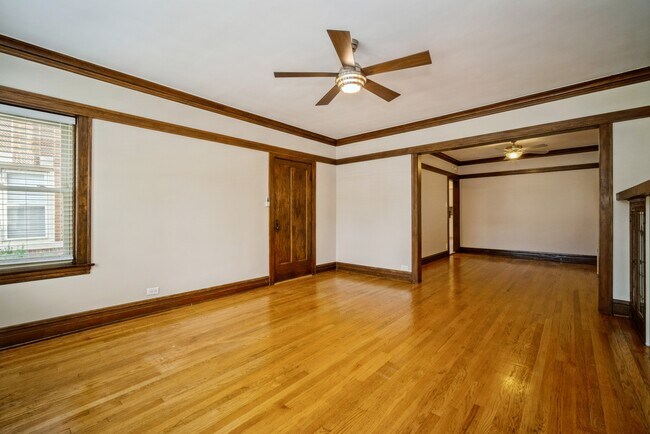 Foto del edificio - 5719 N Meade Ave