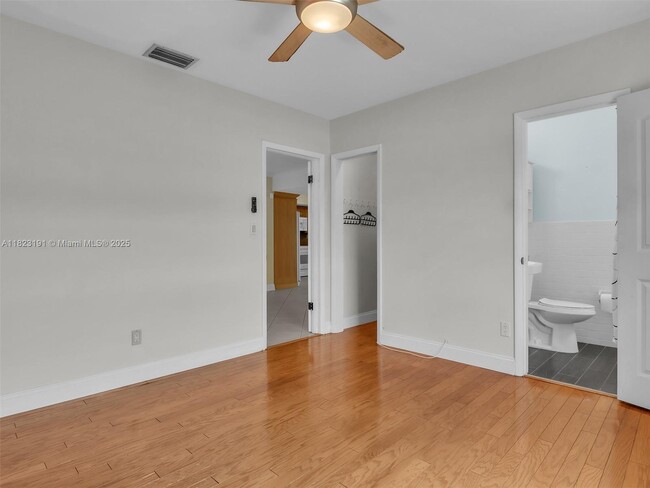 Building Photo - 8985 SW 149th Terrace