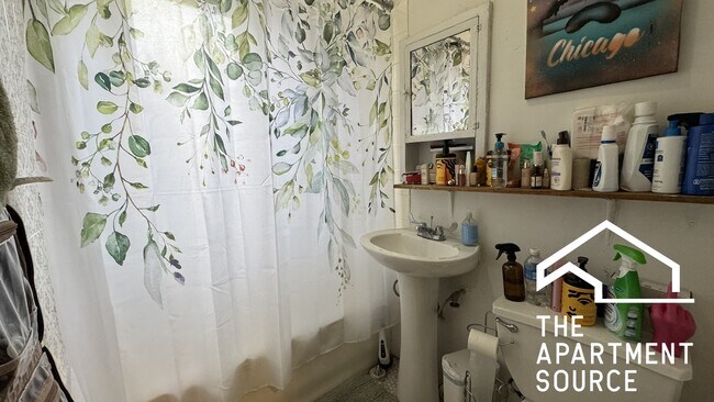 Foto del edificio - 2929 W McLean Ave