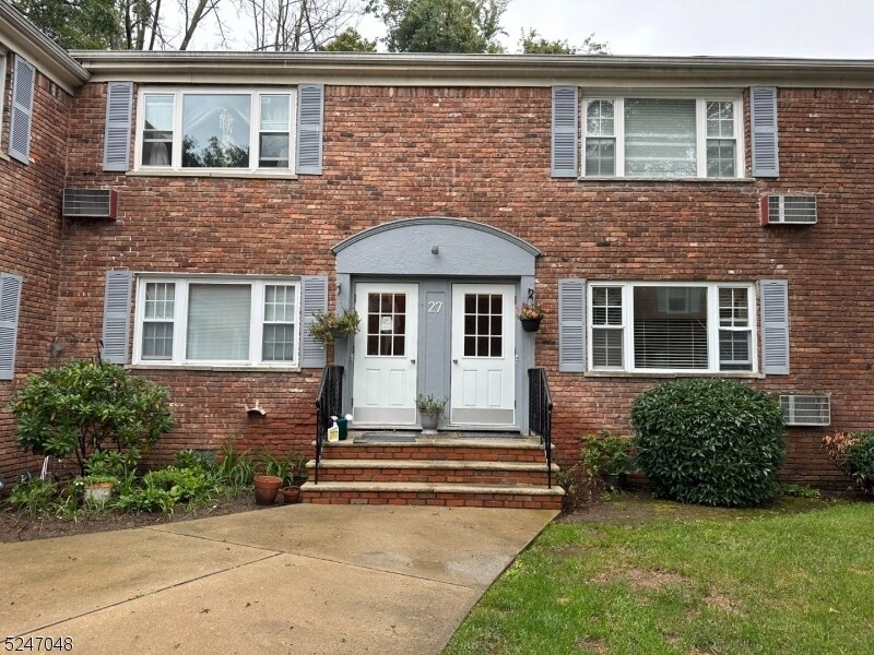 66 Wedgewood Dr Unit 66, Verona, NJ 07044 Condo for Rent in Verona