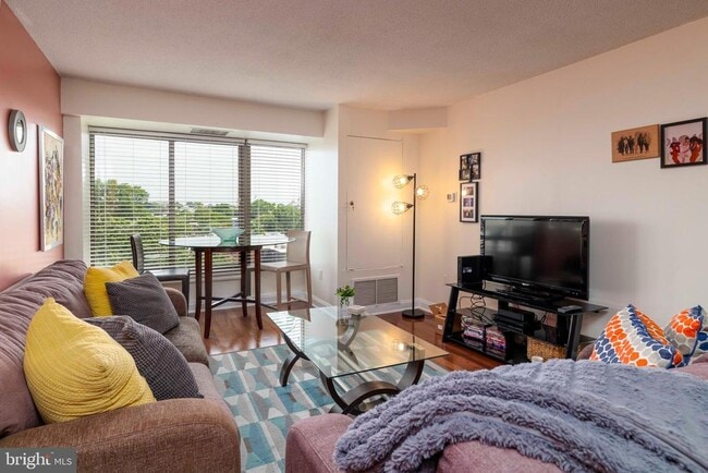 Foto del edificio - 2001 Hamilton St