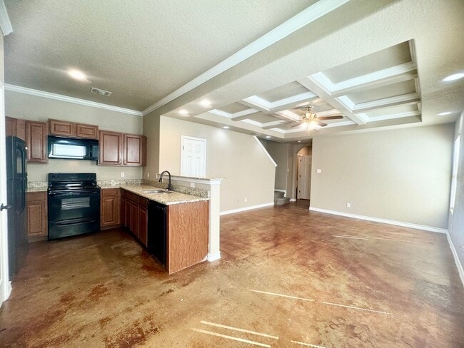 Building Photo - 5103 Flipper Dr