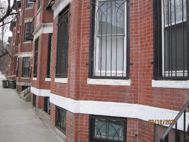 Building Photo - 49 S Huntington Ave