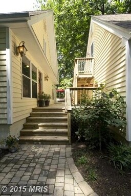 Building Photo - 566 Highbank Rd