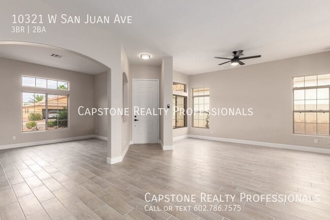 Foto del edificio - Stunning recent remodeled home that has be...