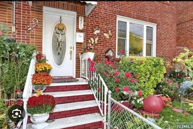 Photo - 5500 Park Ave House