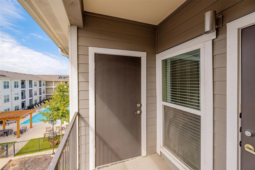 Foto principal - 6725 Circle S Rd