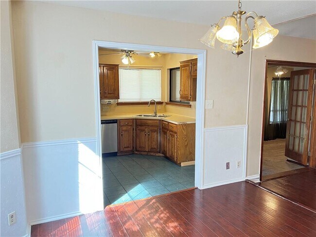 Foto del edificio - 705 Ruby Isle Dr