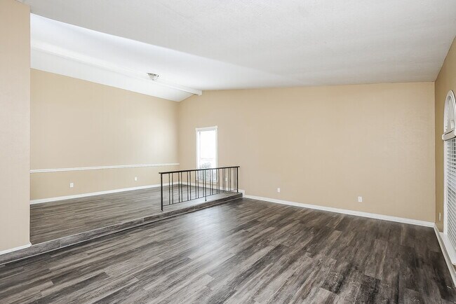 Foto del edificio - 7609 Xavier Dr