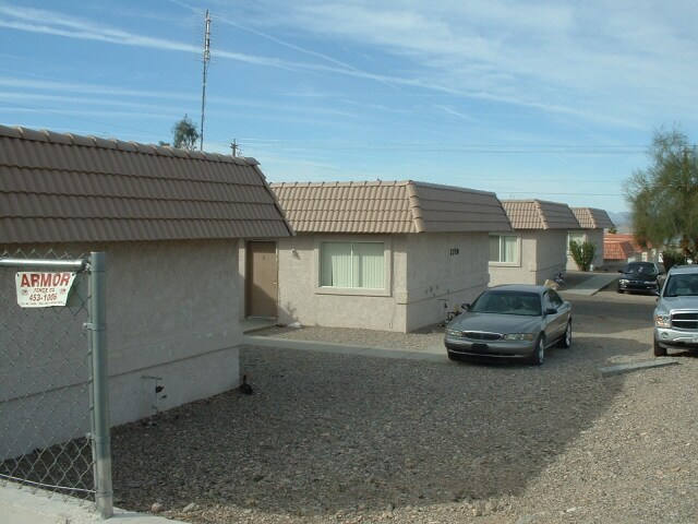 Alternate Building View 1 - 2700-2720 McCulloch Blvd