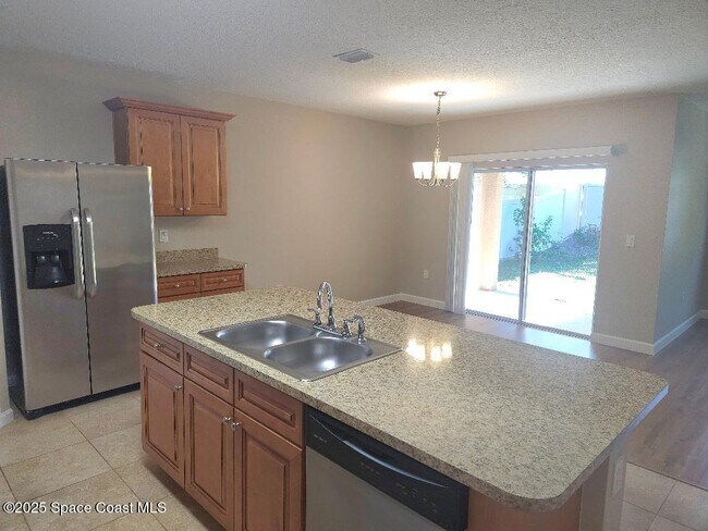 Foto del edificio - 4640 Pagosa Springs Cir