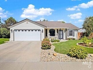 Building Photo - 784 Johnson Dr