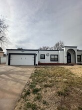 Building Photo - 321 Diamondhead Dr