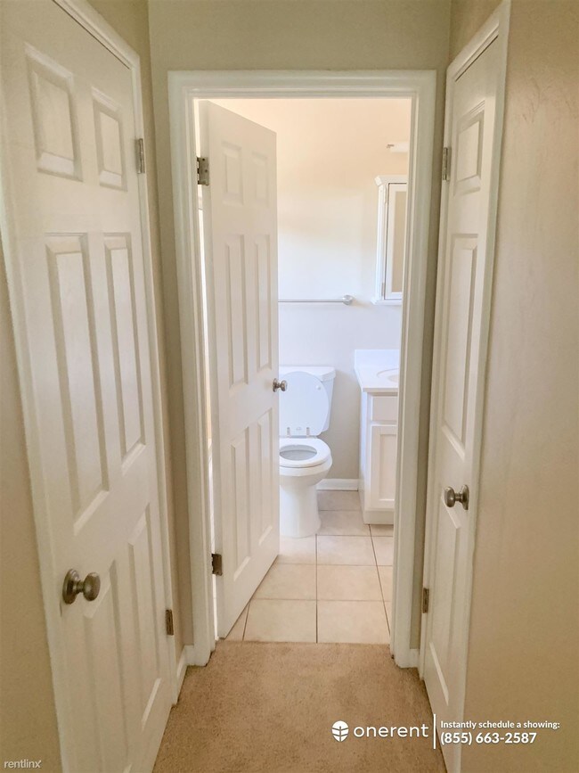 Building Photo - 4275 McKellar Ln
