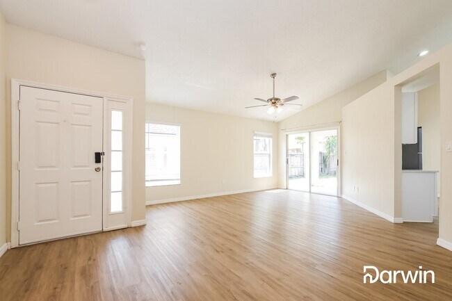 Building Photo - 151 Lakebreeze Cir, Lake Mary, FL 32746