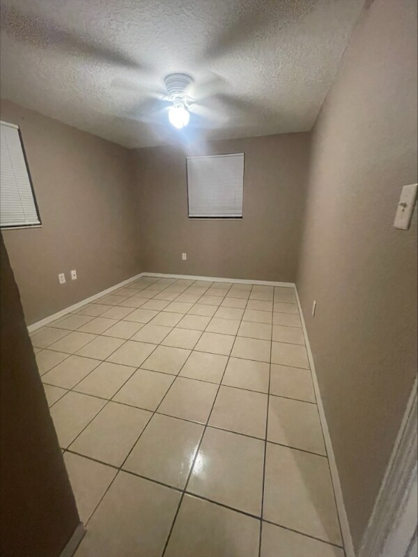 Foto del edificio - 2030 Alderman Rd