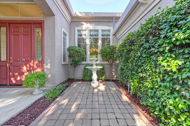Foto del edificio - 1714 Dashwood Dr