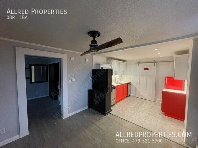 Foto del edificio - STUDIO APARTMENT WITH ALL UTILITIES PAID A...