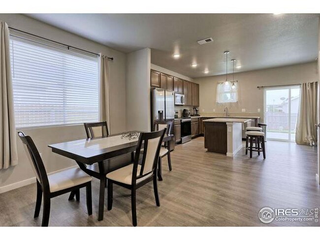 Building Photo - 3108 Shelter Cove Dr